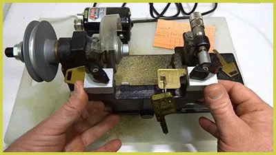 All County Locksmith Store Beech Grove, IN 317-456-5477 All County Locksmith Store Beech Grove, IN 317-456-5477 - 11-Key-Cutting